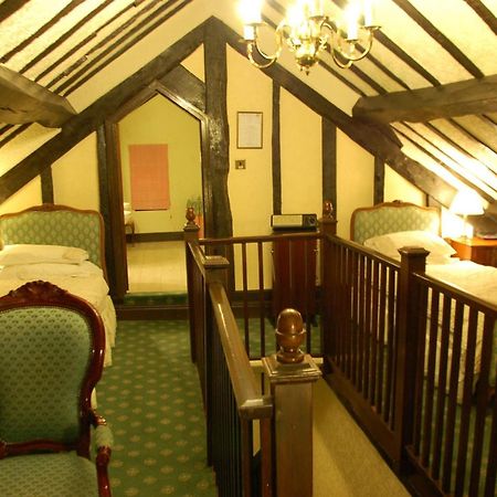 Albright Hussey Manor Hotel Hadnall Kültér fotó