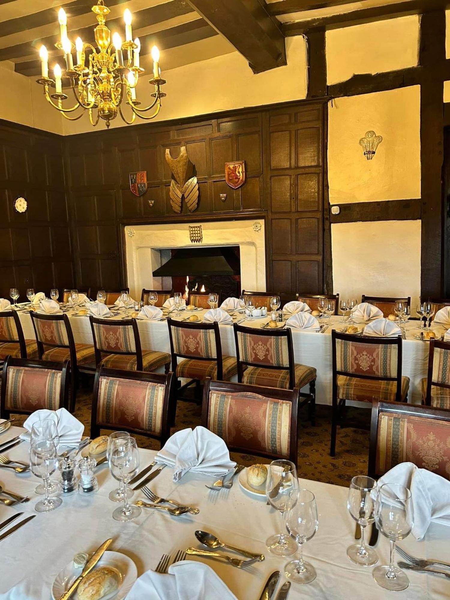 Albright Hussey Manor Hotel Hadnall Kültér fotó
