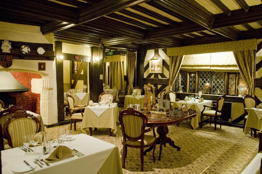 Albright Hussey Manor Hotel Hadnall Kültér fotó