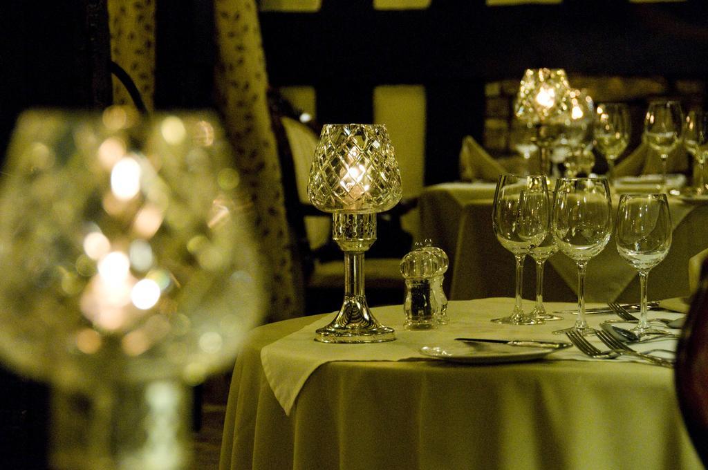 Albright Hussey Manor Hotel Hadnall Kültér fotó