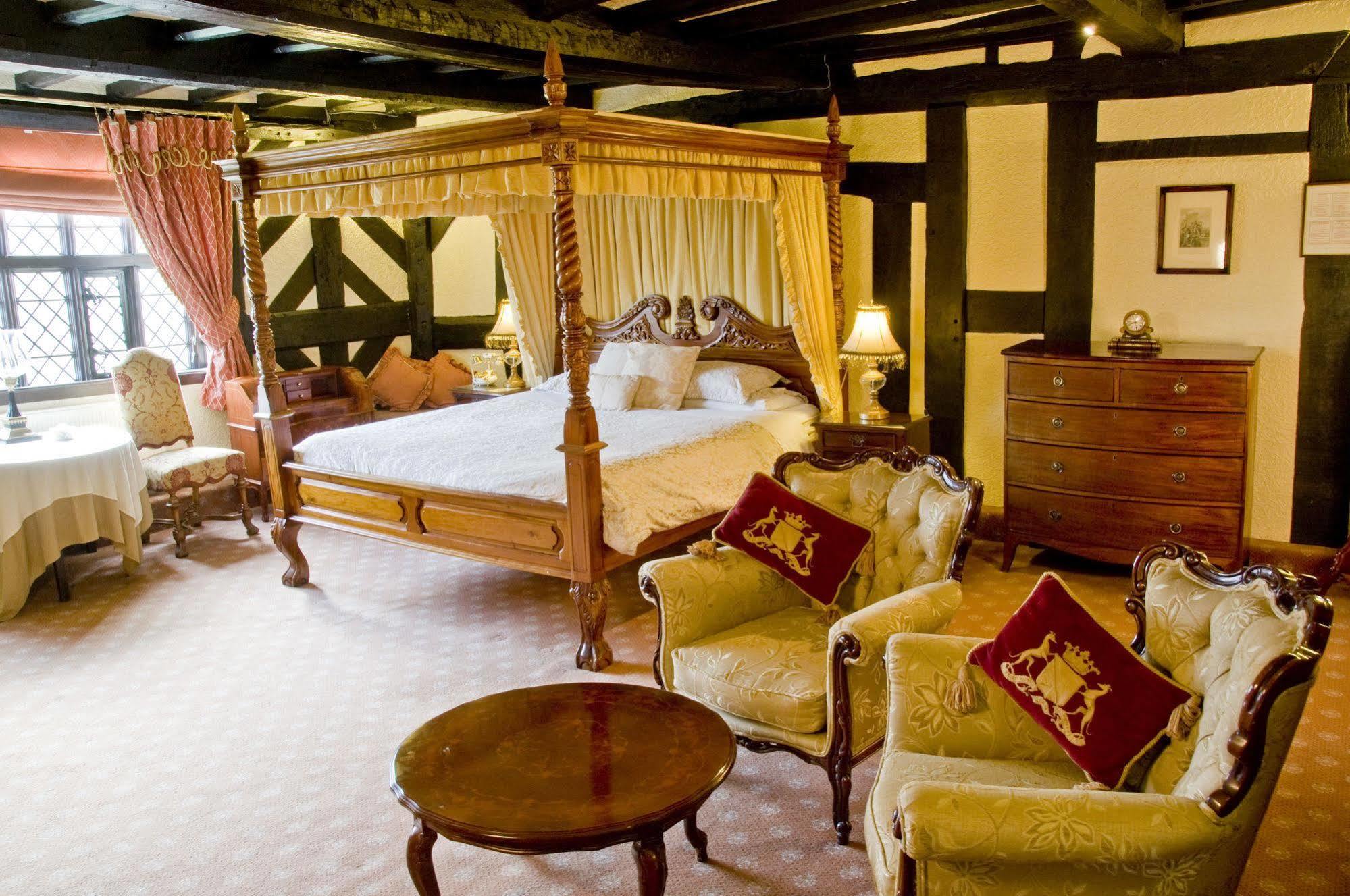 Albright Hussey Manor Hotel Hadnall Kültér fotó